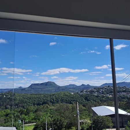 Apartamentos Temporada Vista Do Vale Gramado Oda fotoğraf